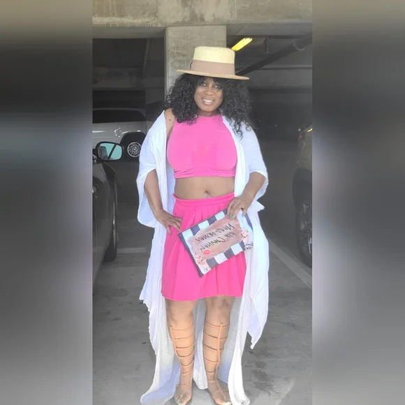 CO- LIKE THIS POST TO BE NOTIFIED WHEN I GO LIVE - Picture 14 of 16